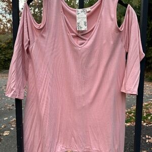 Adorable Blu Pepper Cold Shoulder Tunic
